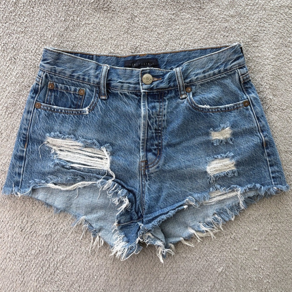 Aeropostale Boyfriend Short Womens Size 0 Blue Denim Distressed Frayed Hem